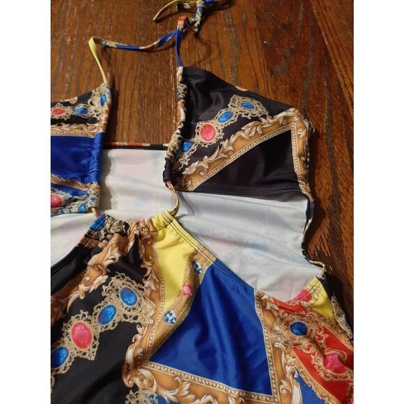 New XL Sexy One-Piece Cut Out Swimsuit Bathing Suit Deep Plunge High Cut NWOT - Picture 3 of 6